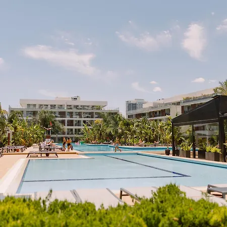 Globalstay Courtyard Long * Iskele District (Northern Cyprus)