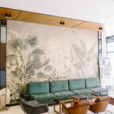 Globalstay Courtyard Long Apartman *